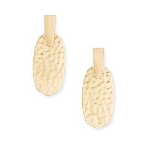 NWOT Kendra Scott Aragon in Gold Hammered Metal